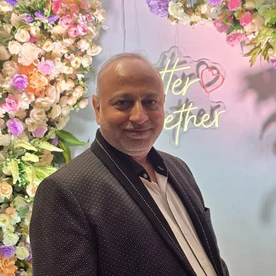 Moiz Arif profile