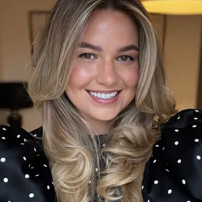 MOLLIE CAMPSIE profile