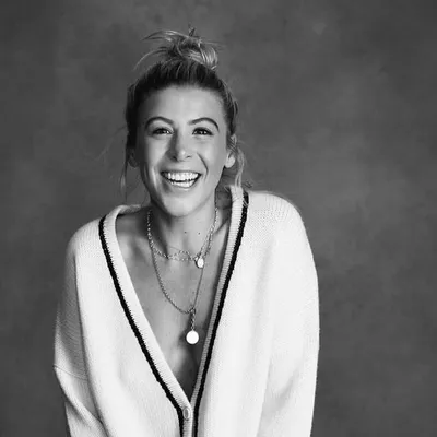 molly howard profile