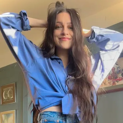 molly louise tavoletti profile