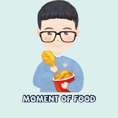 MOMENT OF FOOD | Food Reviewer profile