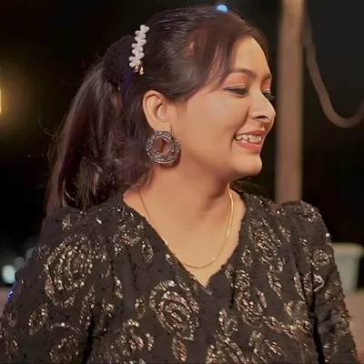 Pooja profile