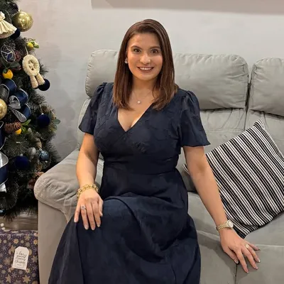 Vanna Reyes profile