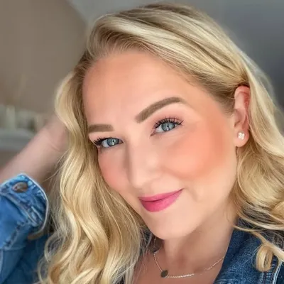 Sarah Fenkohl profile