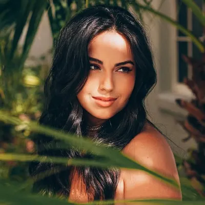 MONA CRISTO profile