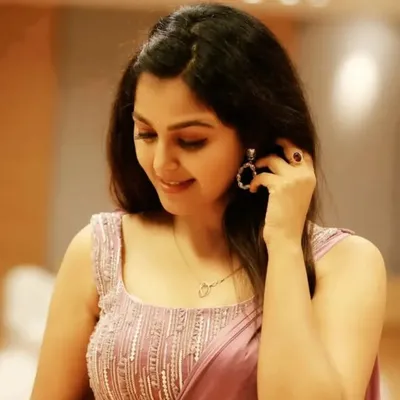 monalgajjarfans🧿 profile