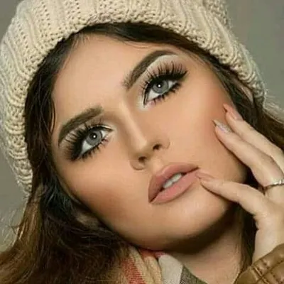 Mona Saleh profile