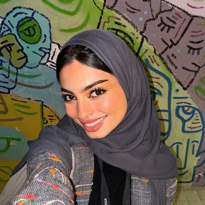 Mona Sheikh profile