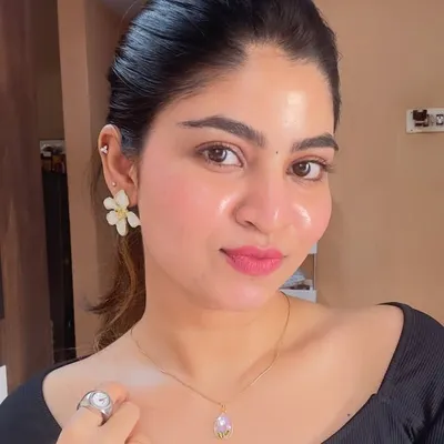 Monisha Palani| Fashion| Beauty | Lifestyle profile