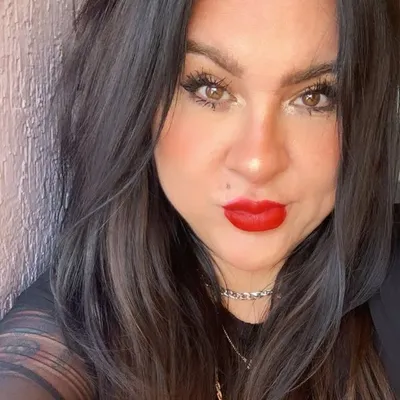 Monica Roman profile