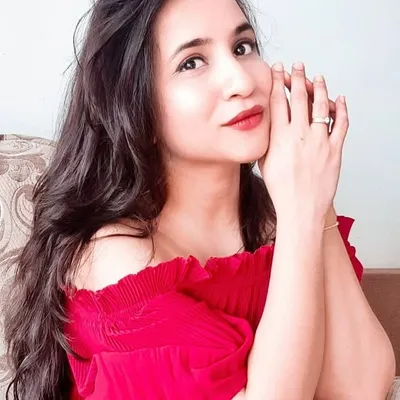 Monica jain | Motherhood Beauty Fashion profile