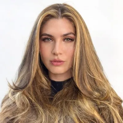 Monick Werneck profile