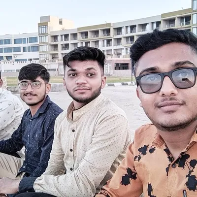 ๐ค Monik ๐ Patel ๐ฎ๐ณ profile