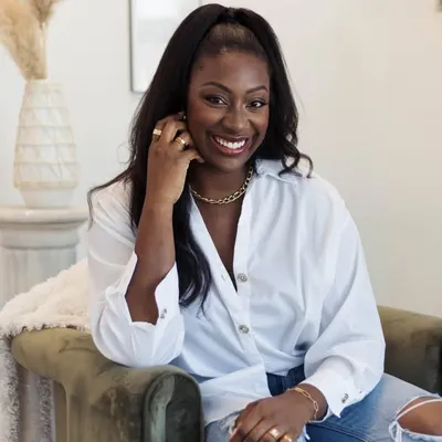 Monique | E-Comm Strategist profile