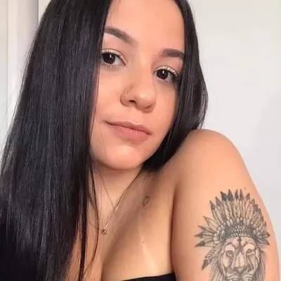 Monique Leite profile