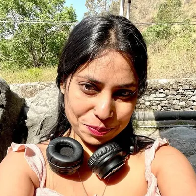 Monica🇮🇳 profile