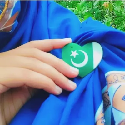 Moni syed ⭐ Digital Creator ⭐ profile