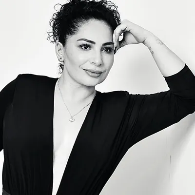 Montse Ayala MUA profile