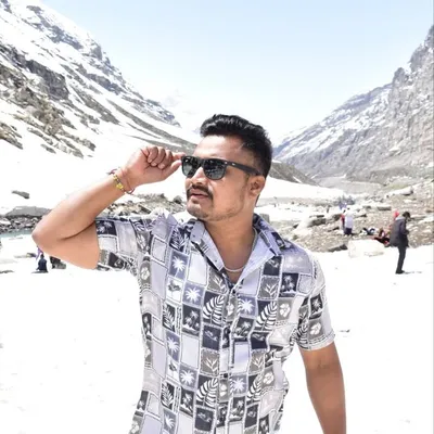 Monu Rawat profile