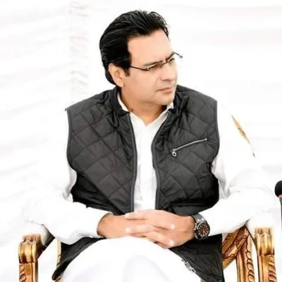 Moonis Elahi profile