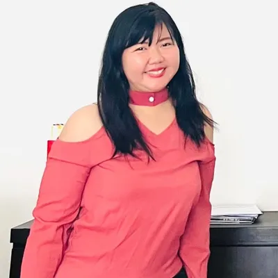 Desi Fetria profile