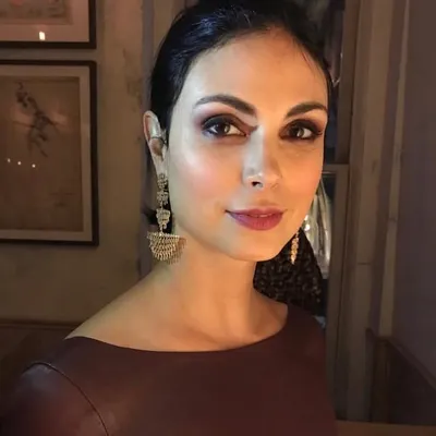 Morena Baccarin profile