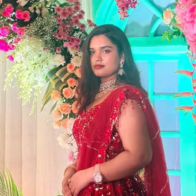 Vedhyaaaa 🦋 profile