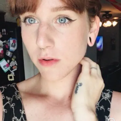 Elizabeth Jane profile