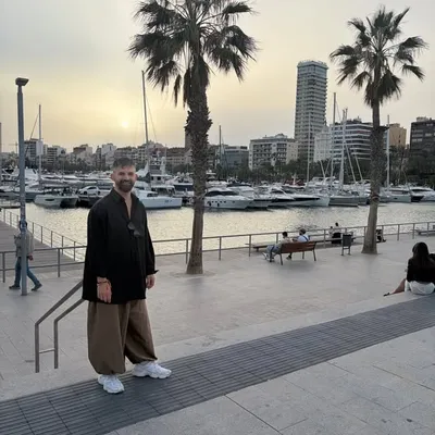 Dimitris-grocer Mpakalis profile
