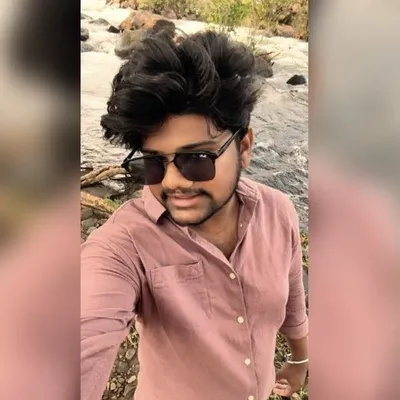 Jay⚡️nth profile