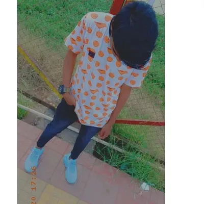 आshu🌟 profile