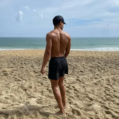 Alexander Cruz profile