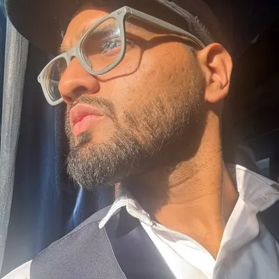 amit bhatt profile