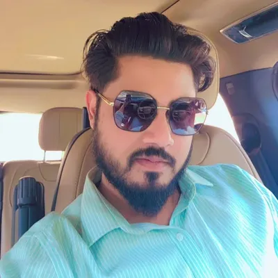 Mr r_o_m_a_n_ profile