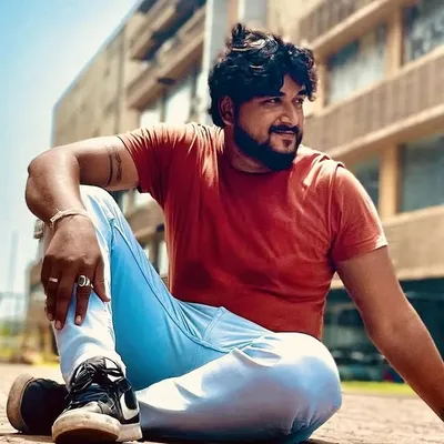 𝓜𝓻.𝓼𝓴𝔂𝟑𝟏𝟑_ 𝓸𝓯𝓯𝓲𝓬𝓲𝓪𝓵 😎 Instagram profile photo