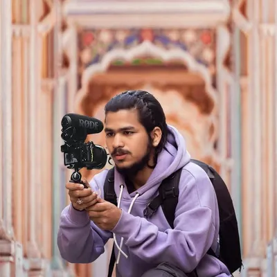 PAWAN RATURI ( YouTube > Yogi Vlogs ) profile