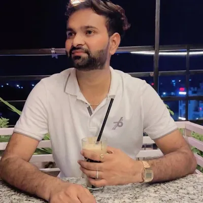 Mr_ Shaan 🧿 profile