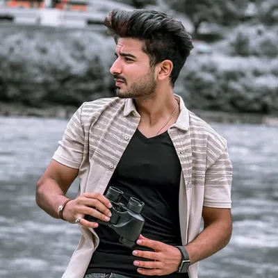 Ali Riaz profile