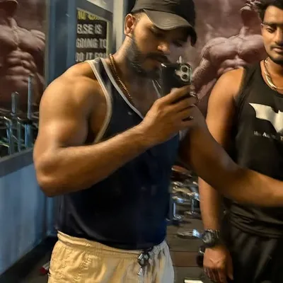 Bahubali Anoop Pal profile