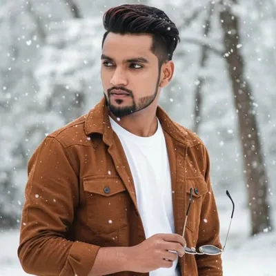 BaBa_NaWaB_SaQIB_MoGaL profile