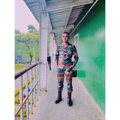 THE JAMMU & KASHMIR ARMY..๐ช๐ฎ๐ณ profile