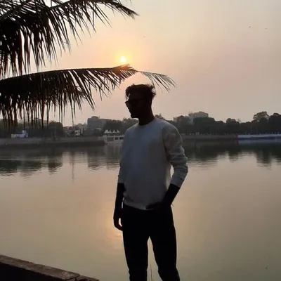 Pathan⚜️ profile