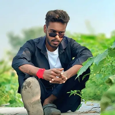 MR_DHEERAJ 03 profile