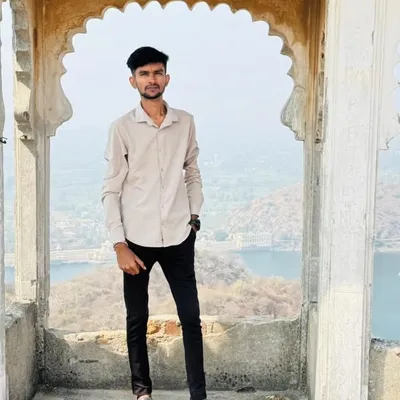 Praveen Raj profile