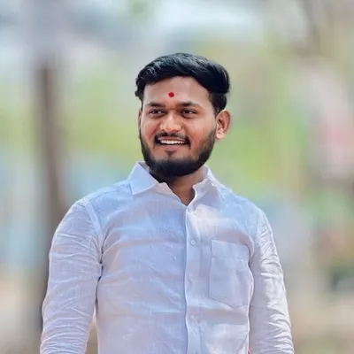 👑स्वतः👑 profile