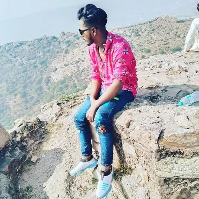 مالك كايف profile
