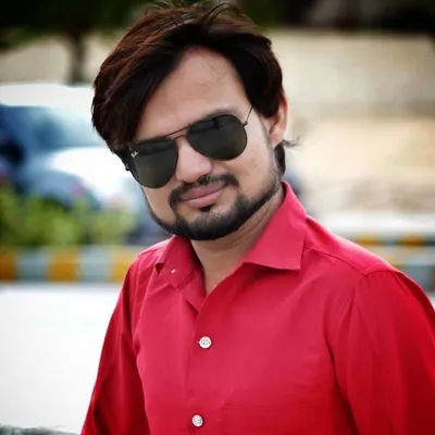 mr mandvi profile