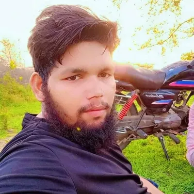 mr Maqdum profile