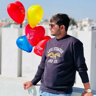 *Meet Hirani* profile