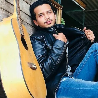 Naved profile